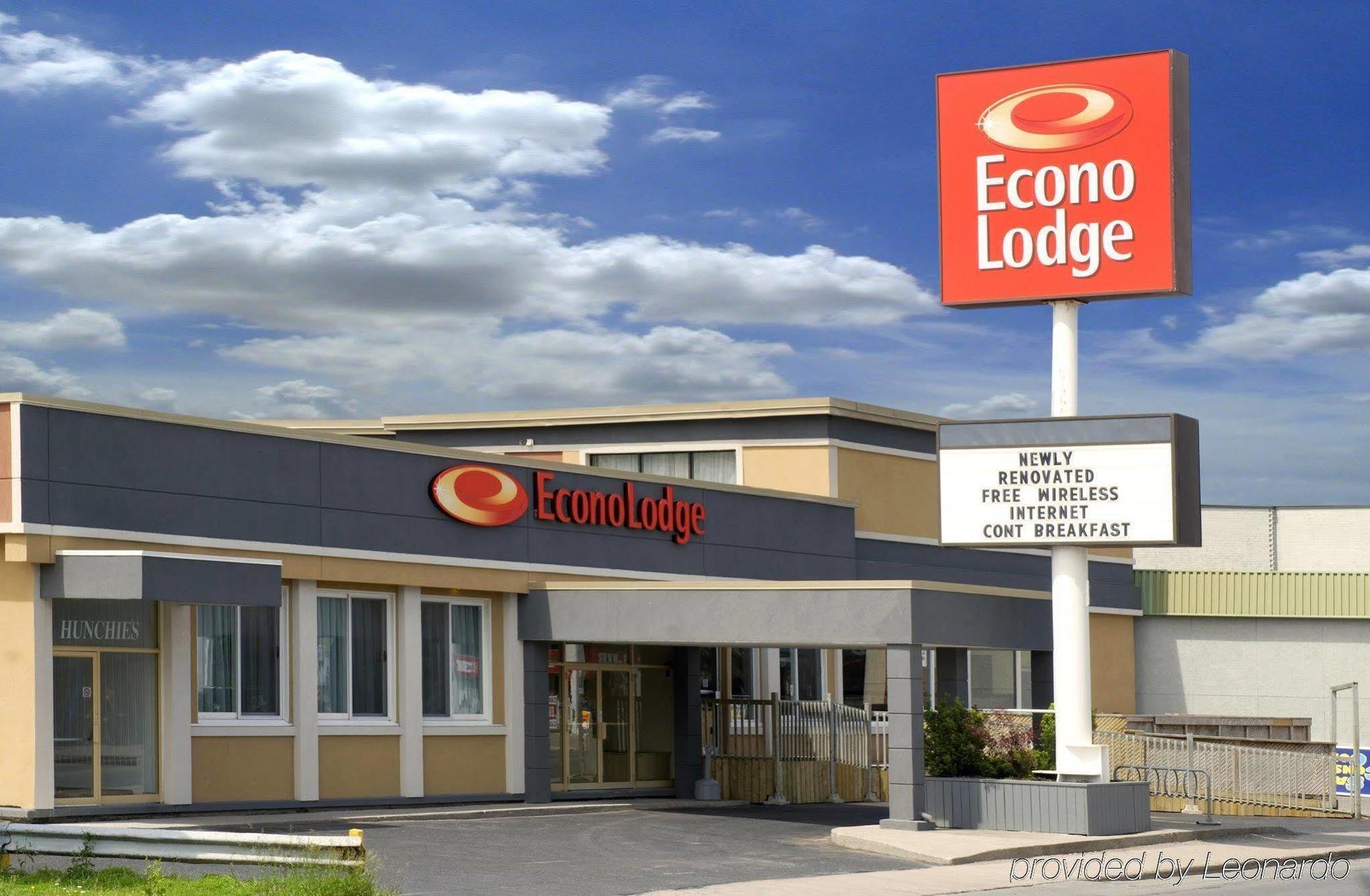 Econo Lodge City Centre Kingston Exterior photo